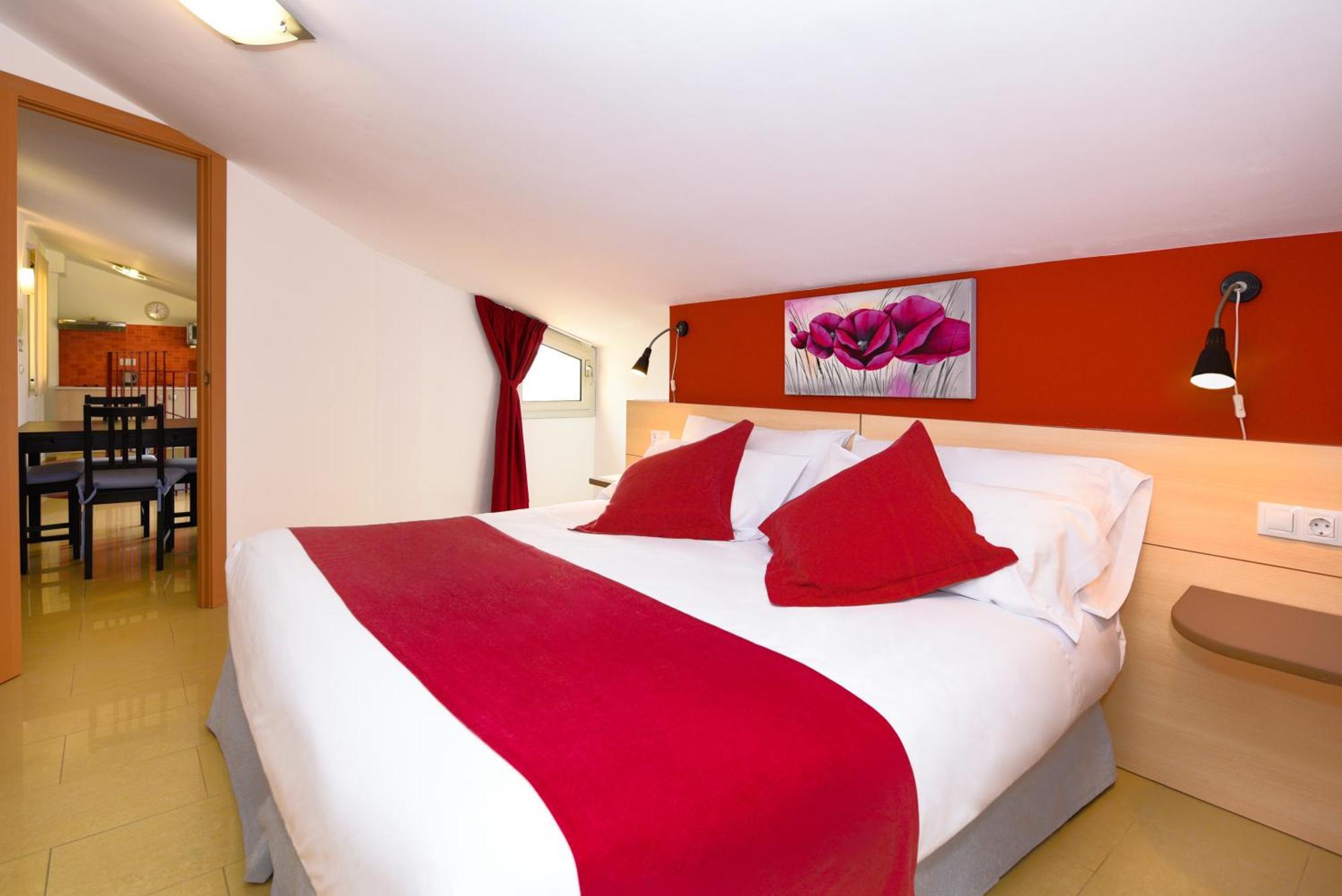 Neptuno Apartments Calella Phòng bức ảnh